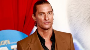 LOS ANGELES, CALIFORNIA - DECEMBER 12: Matthew McConaughey attends the premiere of Illumination's 